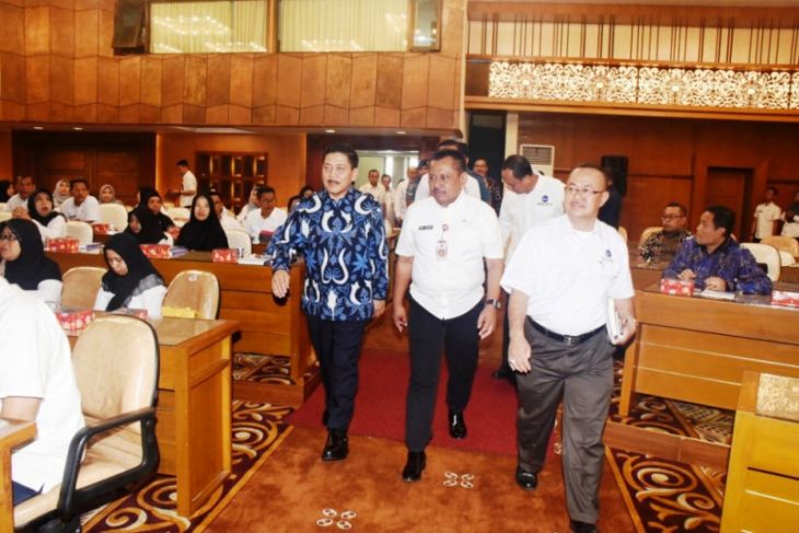 Pemkab/Pemkot Diminta Pahami Persoalan Kemaritiman