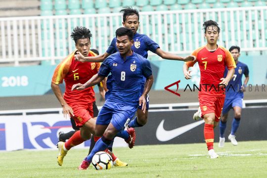 China U-19 melawan Thailand U-19