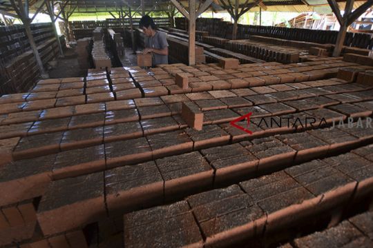 Produksi terkendala cuaca