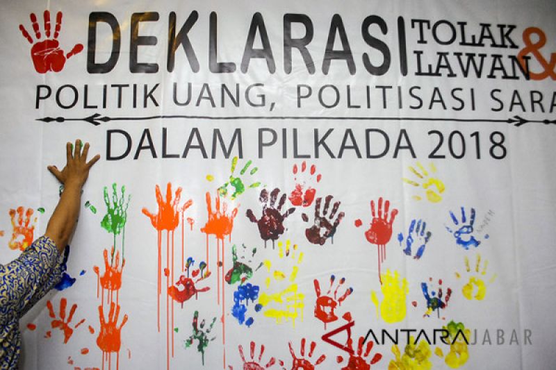 Bawaslu Jabar temukan pelanggaran laporan dana kampanye