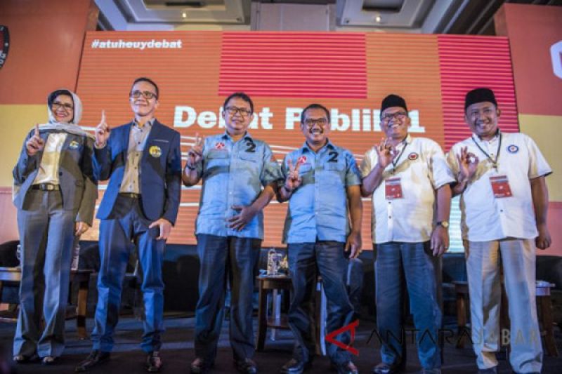 Debat kedua Pilwalkot Bandung mengenai permasalahan-solusi