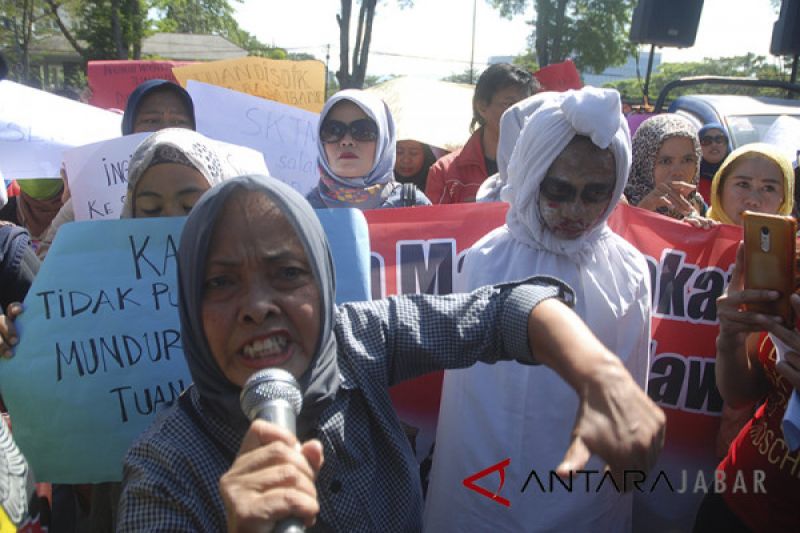 Kelompok masyarakat kritisi sistem zonasi PPDB Jabar