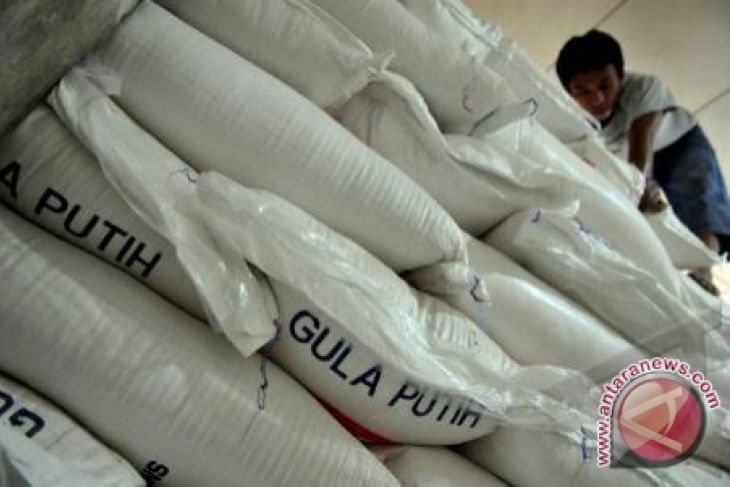 Sintang Siapkan 240 Ton Gula Hingga Desember