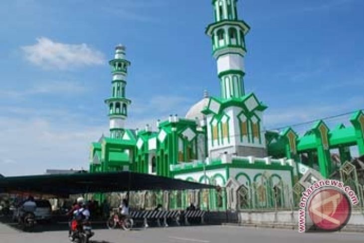 STIH Soelthan M Tsjafioeddin Singkawang Gelar Wisuda