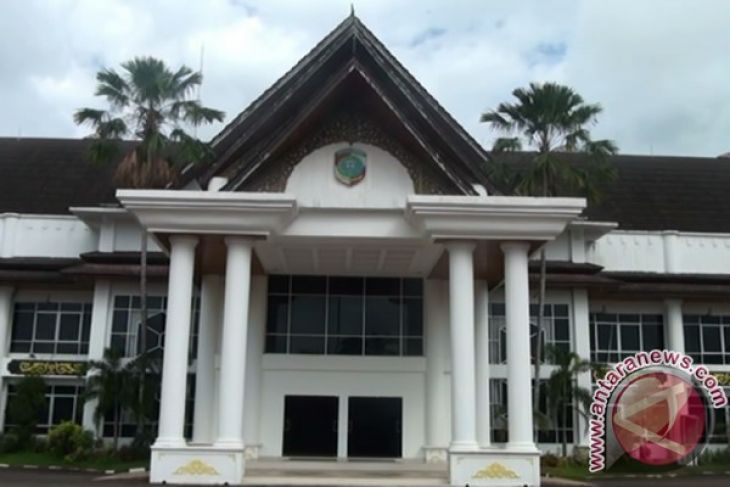 Pemkab Mempawah Fasilitasi 90 Anak Kembali Bersekolah 