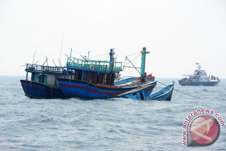  Boat Nelayan Aceh Terjaring Razia ANTARA News Kalimantan 