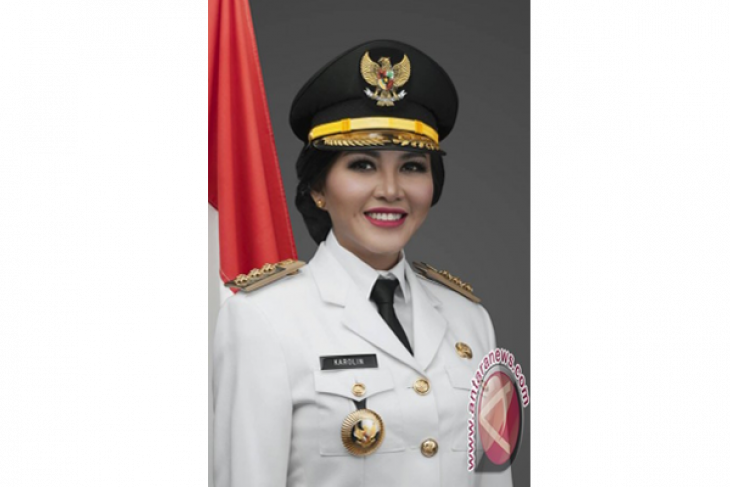 Bupati Landak minta Kepala Sekolah aktif di medsos