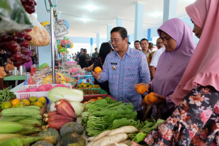 Peresmian empat pasar rakyat di Sekadau
