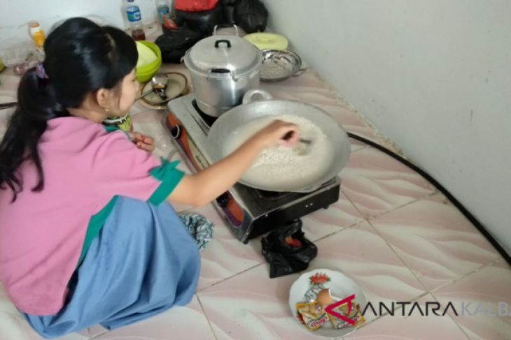 Demi mengikuti UNBK siswa Kayong keluarkan jutaan rupiah