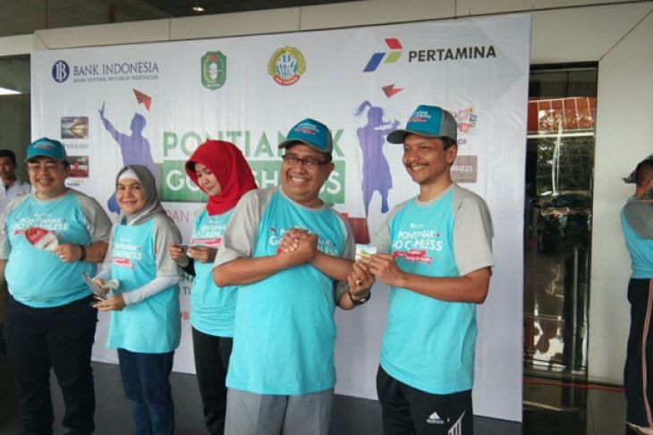 BI sosialisasi pembayaran non tunai dengan zumba