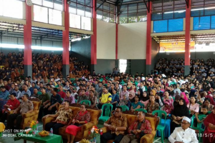 Wabup hadiri pelepasan siswa SMPN 1 Sekadau Hilir