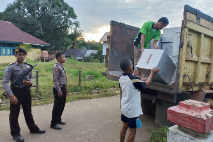 Distribusi logistik pilkada dikawal ketat