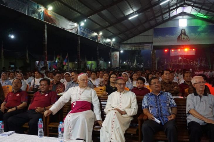 Bupati Sekadau apresiasi kehadiran gereja di masyarakat