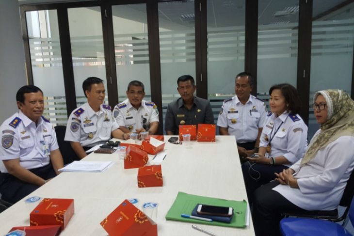 Kayong Utara koordinasi dengan Kemenhub terkait kelaikan bandara