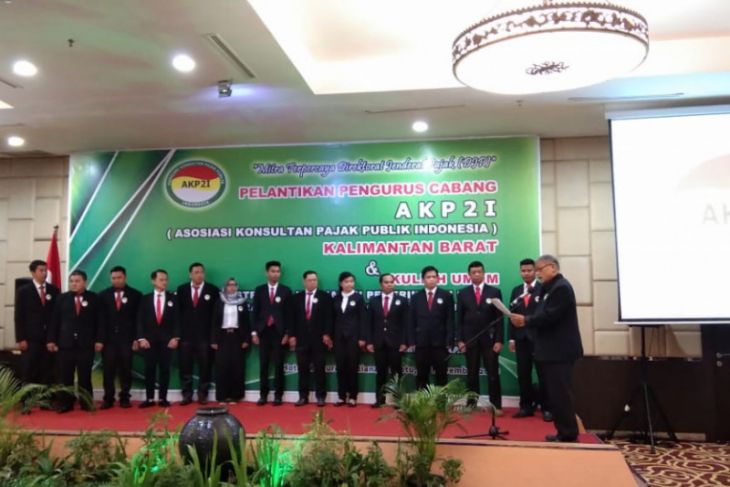 Pelantikan kepengurusan cabang AKP2I Kalbar