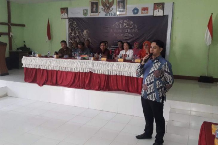 Sanggau apresiasi Antam bina IKM lokal