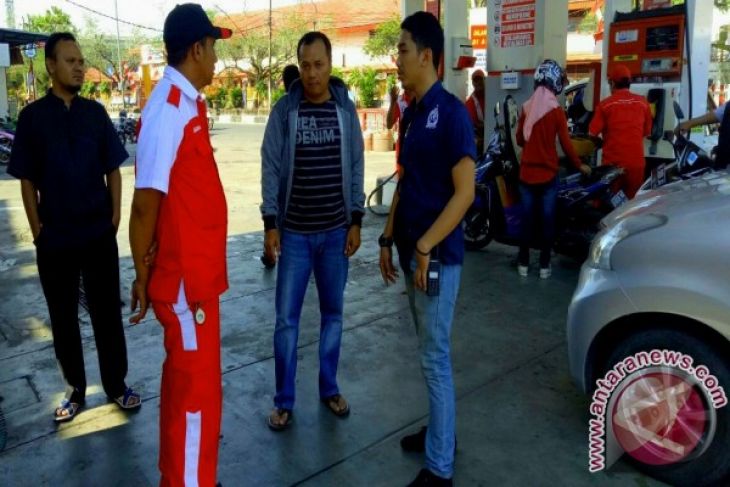 Anggota DPRD imbau SPBU prioritaskan angkutan umum