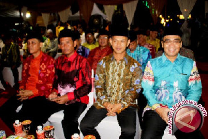 Wabup Batola Hadiri Penutupan MTQ Kalsel XXX