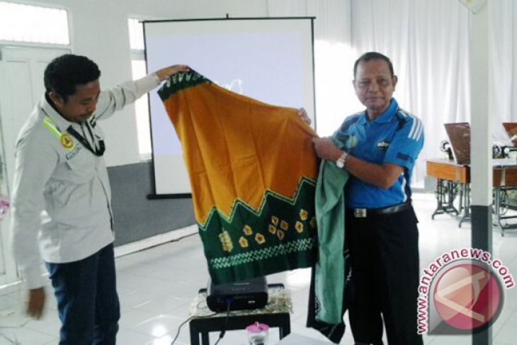 Pemkab Banjar Latih Warga Binaan Desain Sasirangan