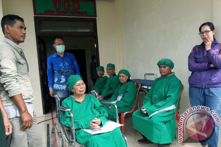 Again, Adaro provides free cataract surgery