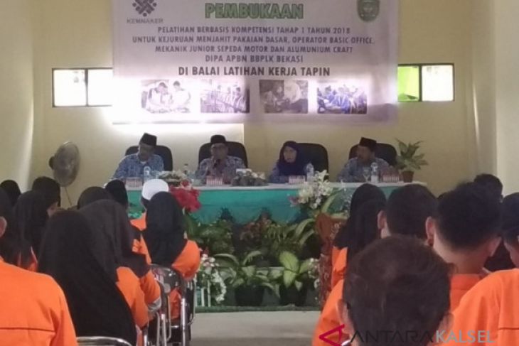 Pj Bupati Buka Pelatihan Berbasis Kompetensi