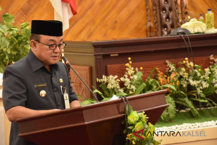 Menanti realisasi janji sang petahana