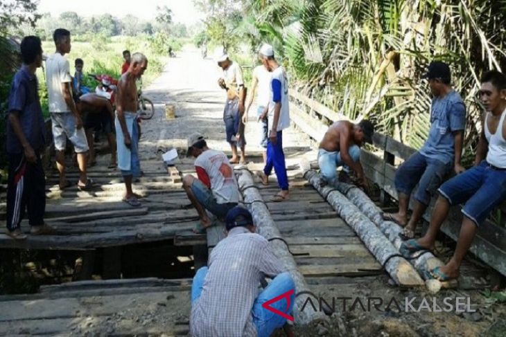 Tiga jembatan Desa Karuh akan segera diperbaiki