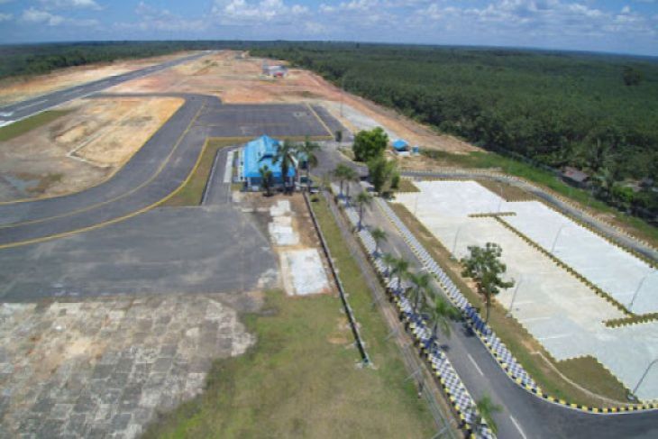 Dana Operasional bandara Warukin berkurang