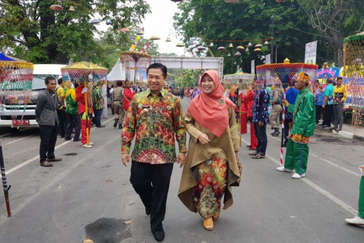 Wali Kota Banjarmasin Hadiri Perayaan Hari Jadi Provinsi Kalsel Ke - 68