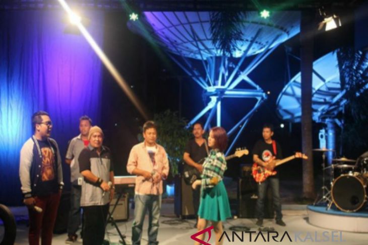 GNR Banjarmasin-Palangkaraya satu panggung di parade band