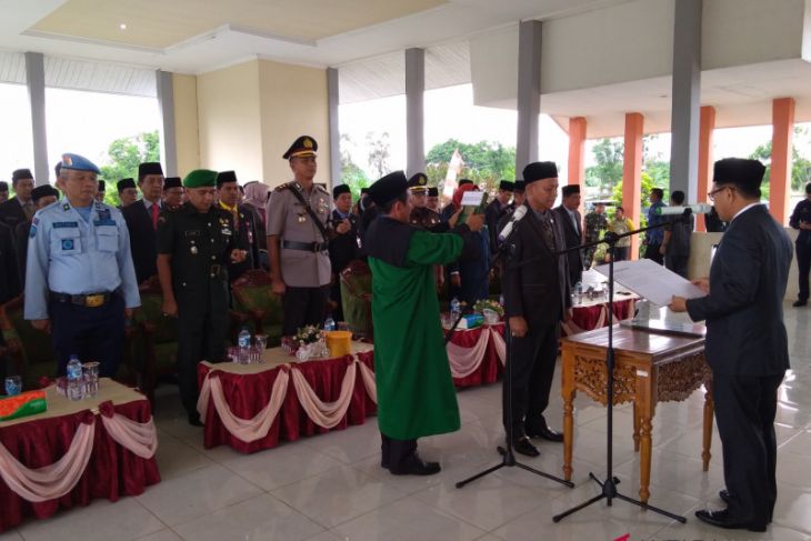 Bupati Lantik Penjabat Sekda