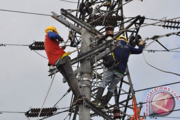 PLN Kaltimra siagakan 400 petugas selama libur lebaran