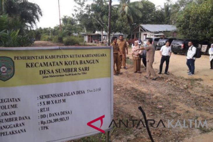 DPMPD Kaltim tinjau serapan dana desa di Kukar