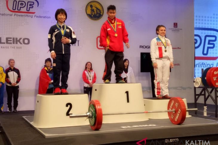 Lifter putri Kaltim raih emas kejuaraan dunia