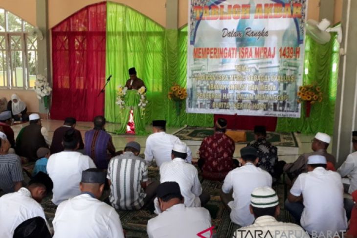 Bupati Imburi Ajak Warga Hindari Penyebaran Hoax