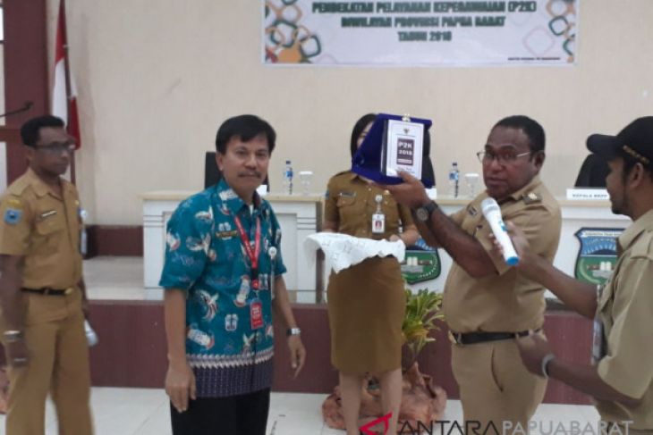 Indubri Harap P2K Solusi Masalah Kepegawaian Teluk Wondama