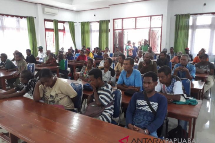 Pemilik tanaman sagu di Rasie Wondama diinventarisir ulang