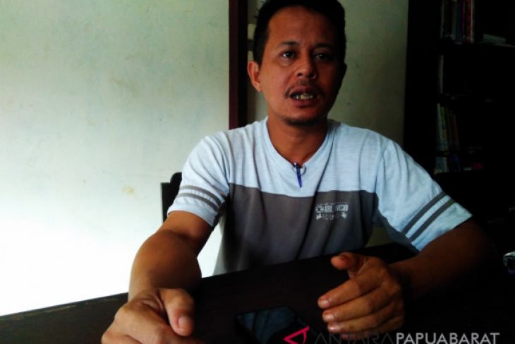 Mnukwar dorong rehabilitasi mangrove Teluk Wondama