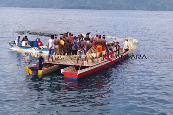 Masyarakat Raja Ampat Deklarasi Kawasan Perikanan Adat