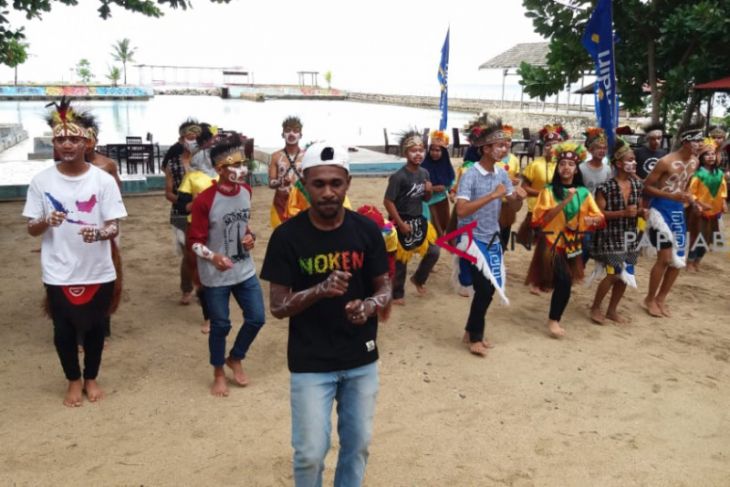 SMN Sumut Belajar Tarian Yospan
