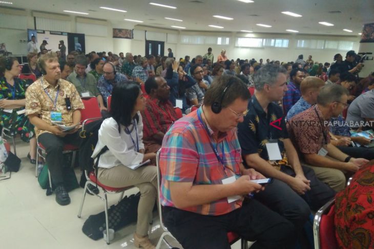 Gubernur: Membangun Papua Barat butuh peran multipihak