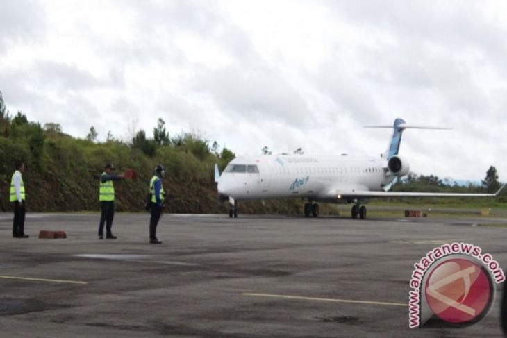 Empat maskapai ajukan 'extra flight' di Silangit