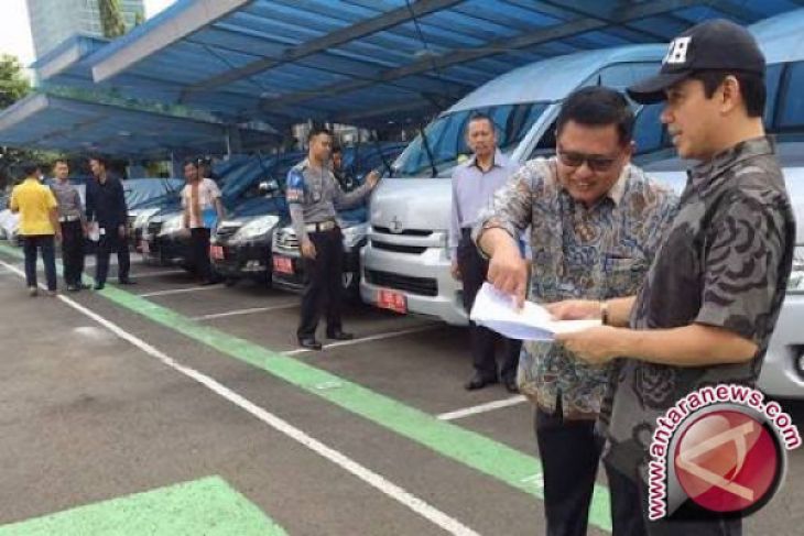 Tunjangan Tranportasi Naik, Dewan Kembalikan Mobil