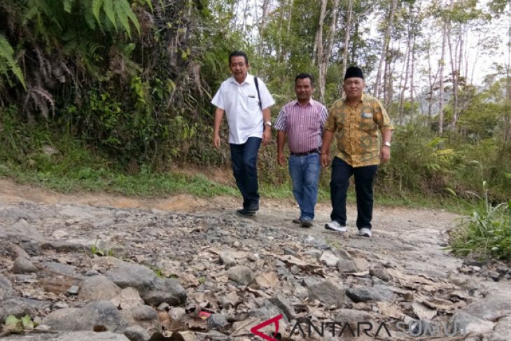 Warga Sipirok butuh peningkatakan jalan