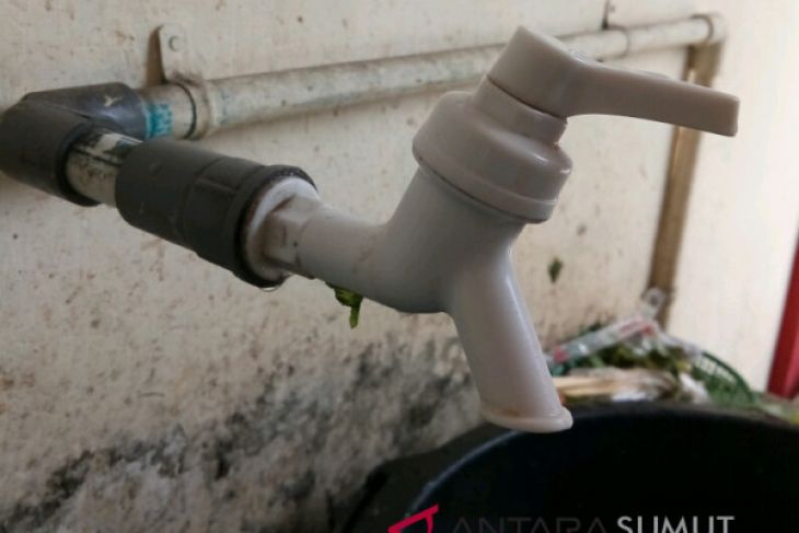 Air bersih berhenti mengalir ke pelanggan
