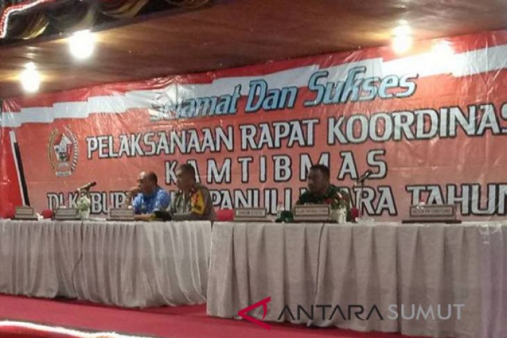 Bupati Nikson harapkan pilkada berlangsung aman lancar