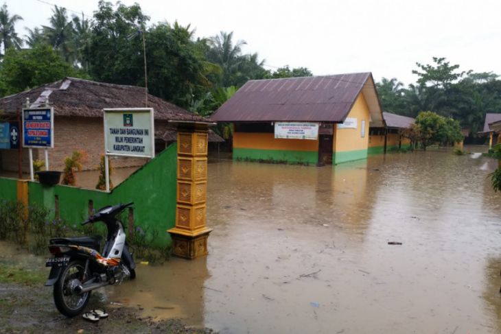 567 kepala keluarga terdampak banjir