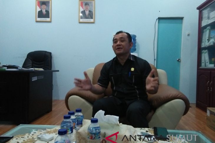 Legislatif minta tahapan pilkades ditinjau ulang