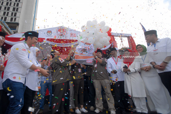 KedaiKOPI: Elektabilitas Gus Ipul-Puti Unggul di Pilkada Jatim
