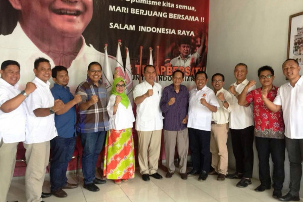 Gerindra Instruksikan Bacaleg Sapu Bersih Kemenangan Gus Ipul-Puti di Surabaya
